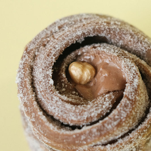 Cruffin chocolate y avellana