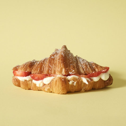 Croissant de mascarpone y frutos rojos