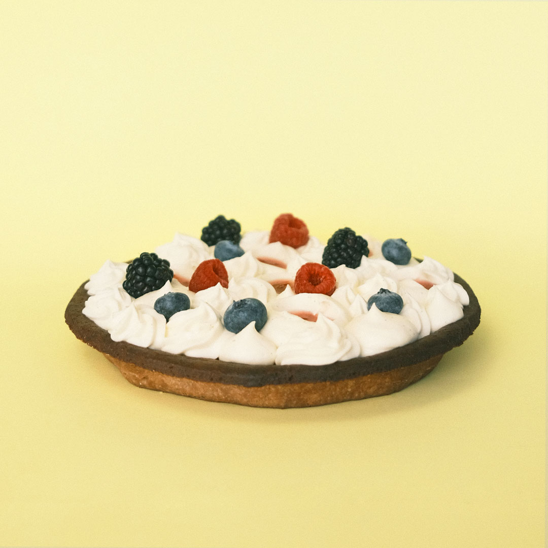 Tartaleta frangipane, mascarpone, mermelada y frutos rojos