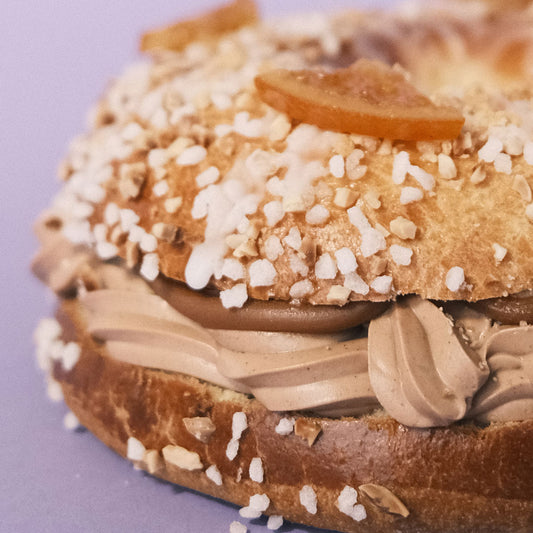 Roscón de reyes pequeño chocolate, avellana y salted caramel